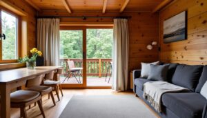 Chalet en bois de 20m² : astuces pour créer un espace cosy et pleinement optimisé